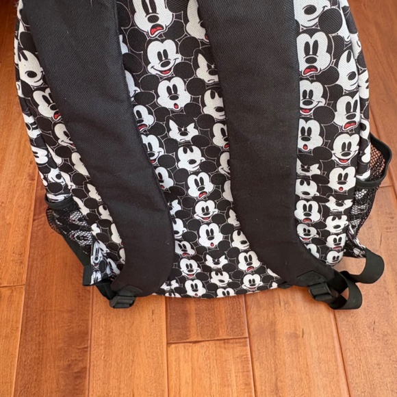 Walt Disney world Mickey Mouse Backpack Unisex - Picture 9 of 13